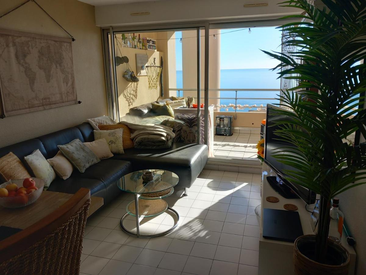 Chambre D'Hote - Vue Mer Au Mont Saint-Clair セット エクステリア 写真