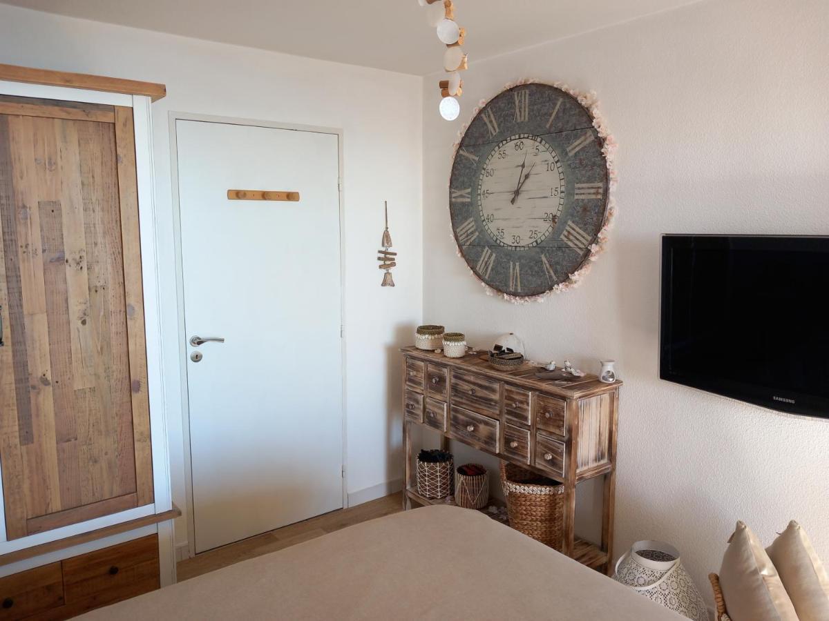 Chambre D'Hote - Vue Mer Au Mont Saint-Clair セット エクステリア 写真