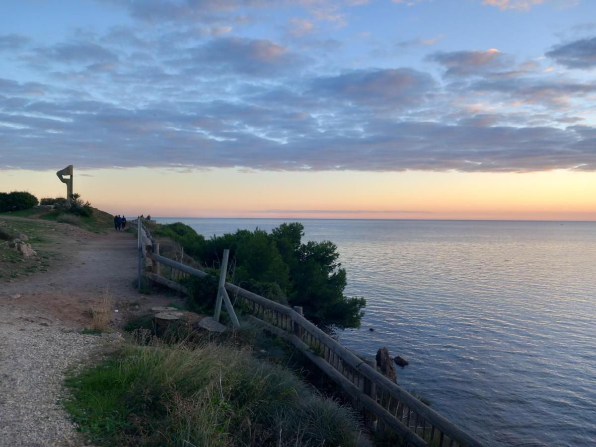 Chambre D'Hote - Vue Mer Au Mont Saint-Clair セット エクステリア 写真