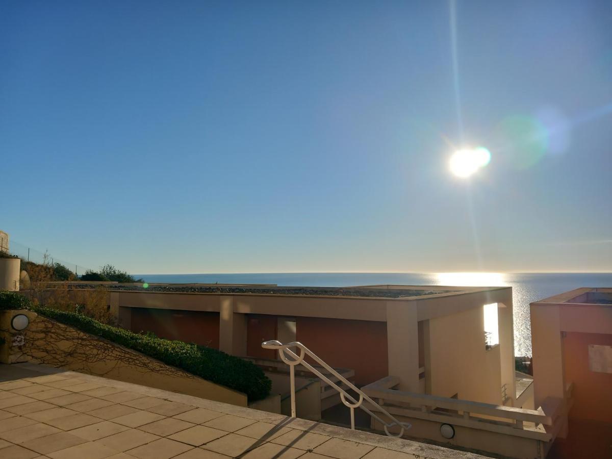 Chambre D'Hote - Vue Mer Au Mont Saint-Clair セット エクステリア 写真