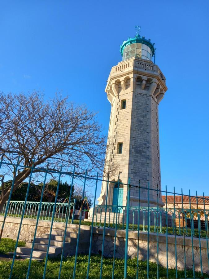 Chambre D'Hote - Vue Mer Au Mont Saint-Clair セット エクステリア 写真