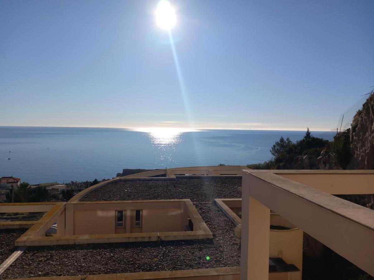 Chambre D'Hote - Vue Mer Au Mont Saint-Clair セット エクステリア 写真